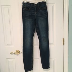 Dark wash skinny jeans